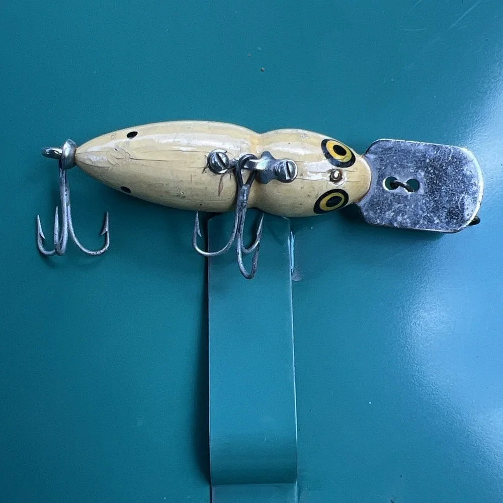 Vintage Bass Buster Lure